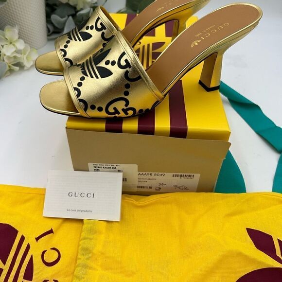 Women’s Gucci X Adidas, slide sandals, size 39.5 made in Italy - Picture 5 of 9